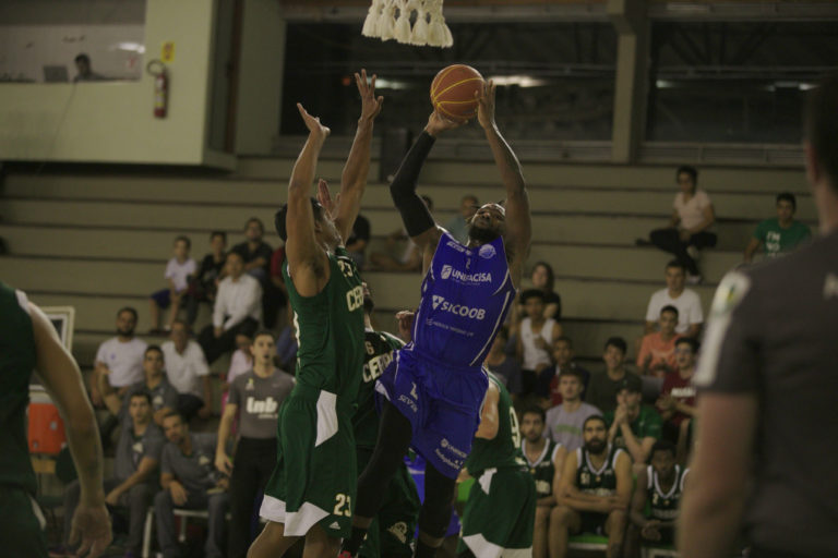 Basquete Unifacisa vence o Cerrado e abre 1 a 0 Liga Ouro