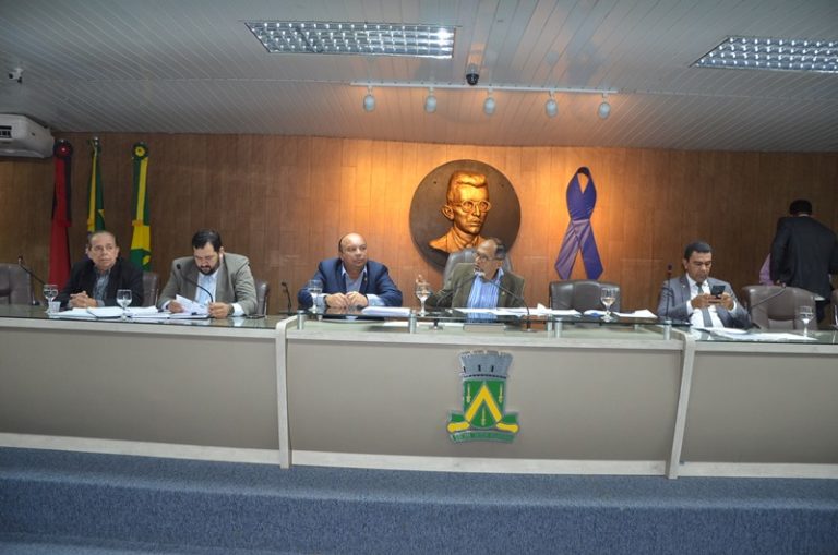 Parcelamento de débitos tributários é aprovado na CMCG