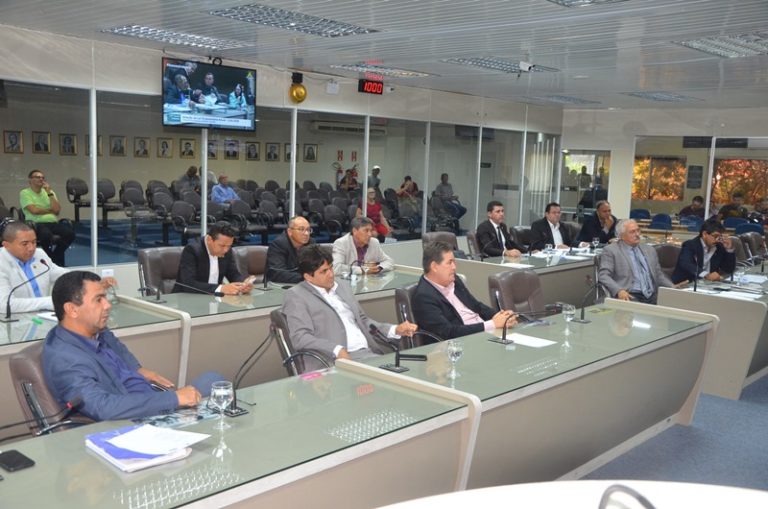 Orçamento 2020 é aprovado na Câmara de Campina Grande com 41 emendas