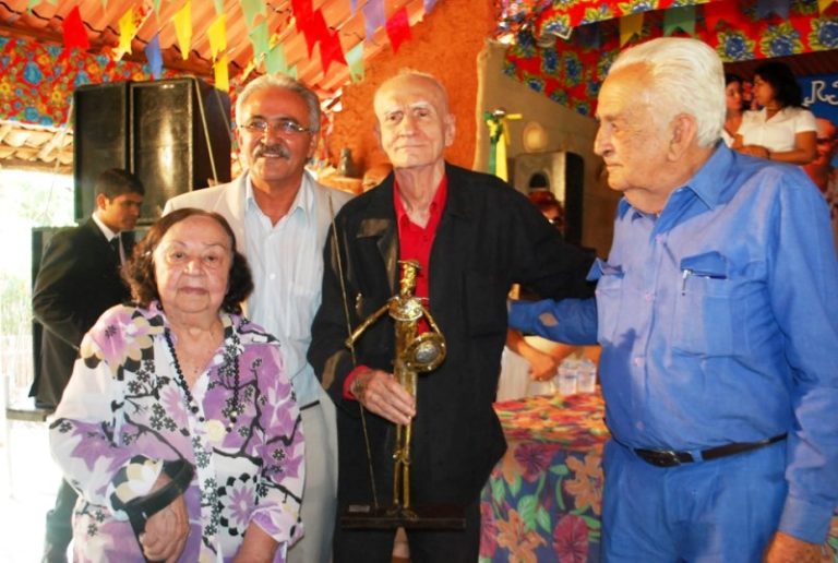 João Dantas apresenta Projeto que institui 2020 como o ano em homenagem à Dramaturga Lourdes Ramalho
