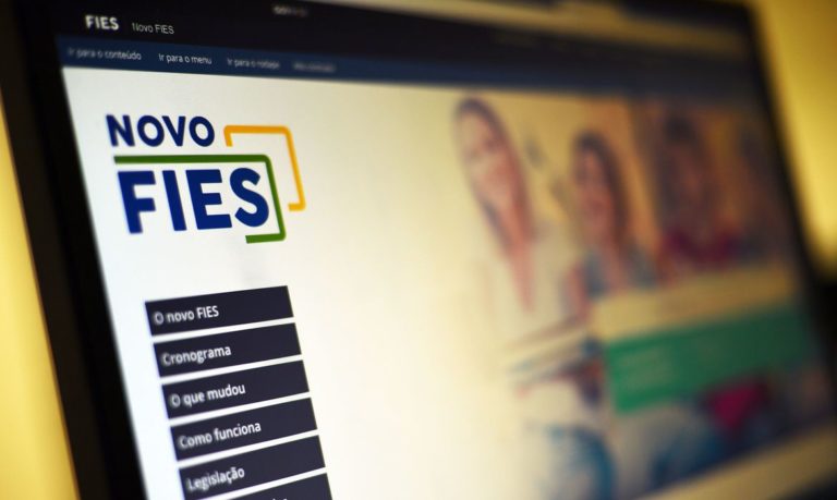 Estudantes podem se inscrever no Fies a partir de hoje; Veja datas
