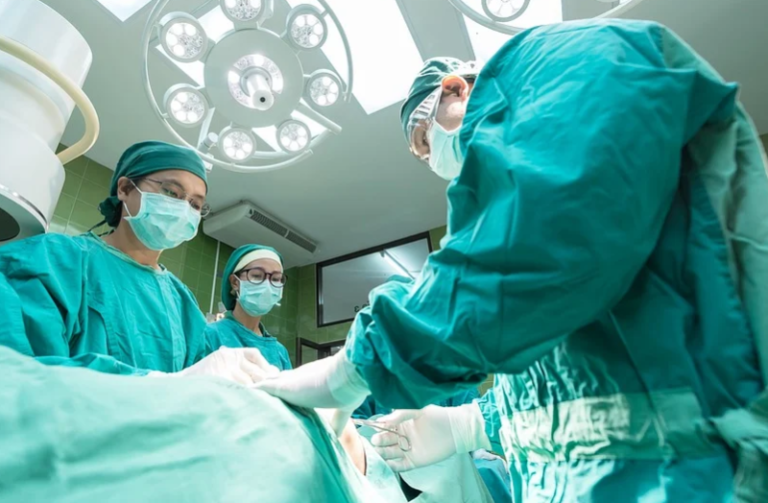 Resultado de concurso da saúde é homologado e CG vai contratar 169 médicos e dentistas aprovados