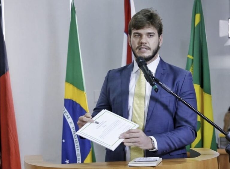 Bruno promete anunciar mais integrantes da equipe de governo nesta terça