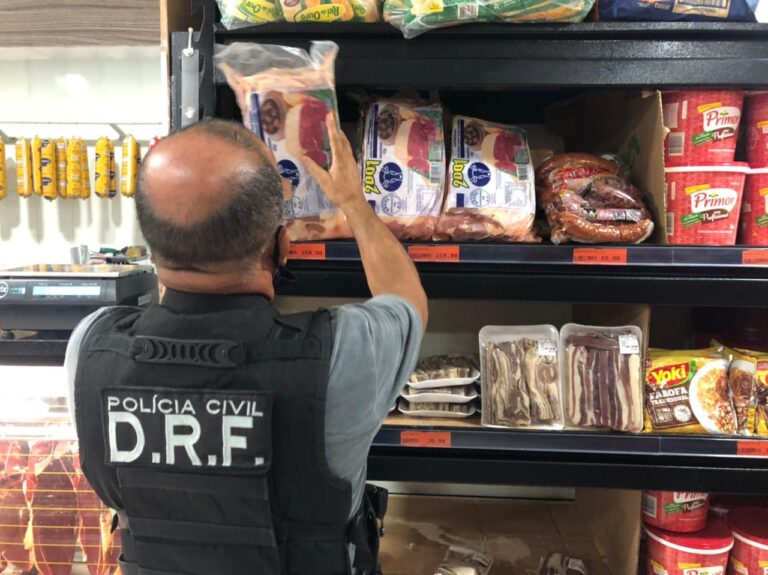 Polícia apreende 1.800 quilos de carne de charque roubada em MG na PB; Produto foi adquirido via empresa de fachada que “funcionava” em igreja de CG