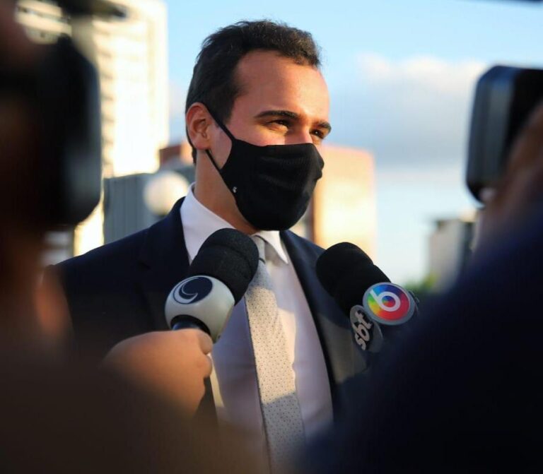 Lucas Ribeiro pede que população intensifique cuidados contra a Covid-19