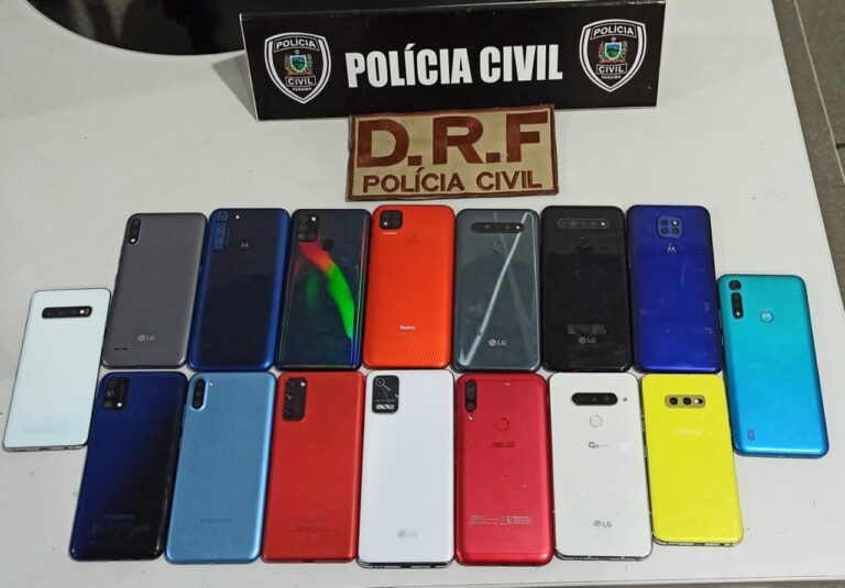 Suspeito de receptar celulares roubados na Maganize Luiza de CG é preso com 16 aparelhos