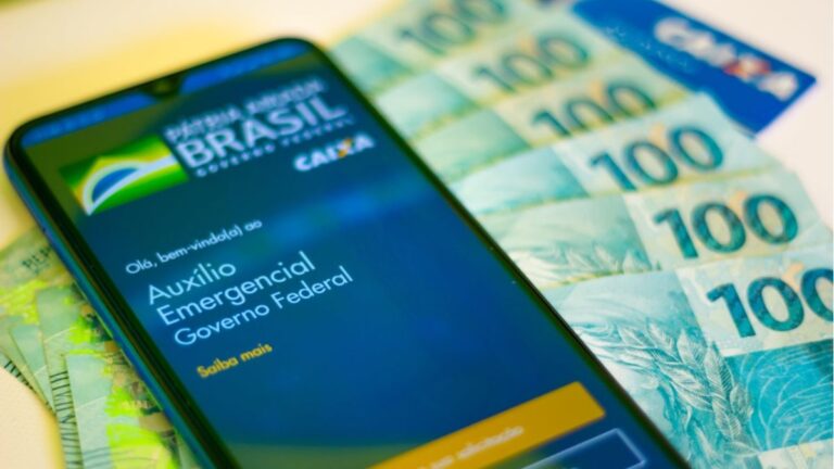 Padrasto e enteado são condenados por fraude no auxílio emergencial