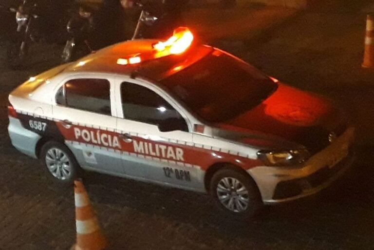 FEMINICÍDIO: Homem mata esposa de 68 anos no Sertão e depois atira contra a própria cabeça