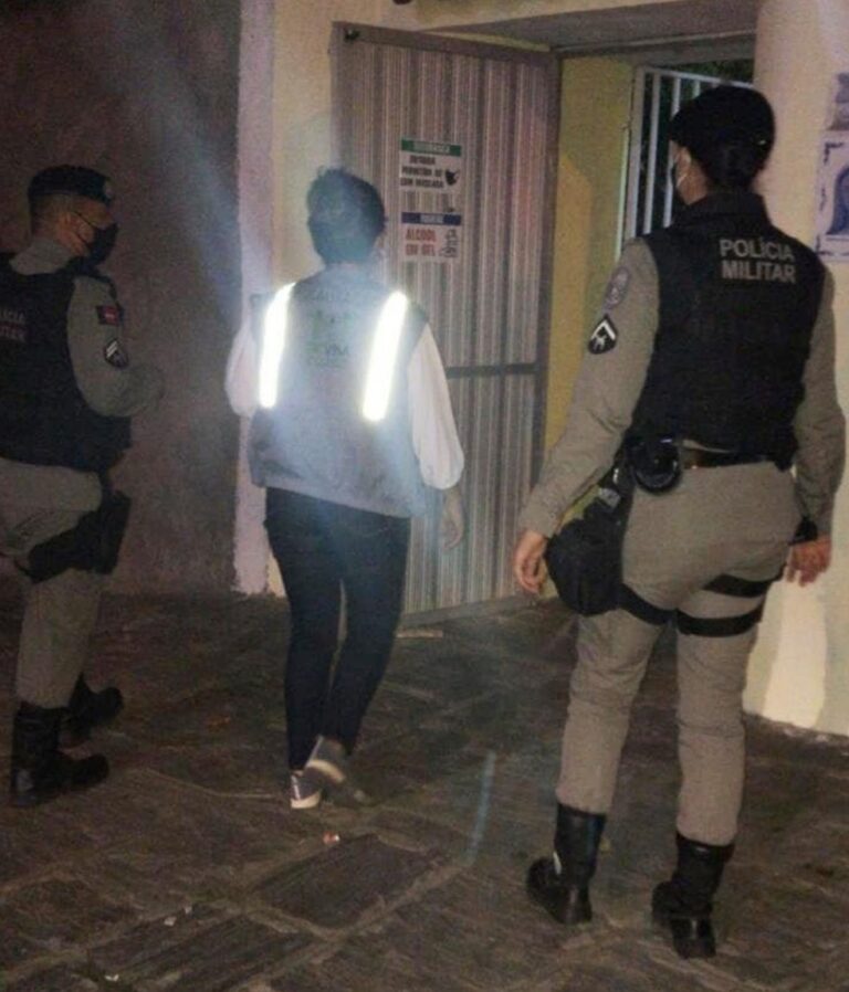 Estabelecimentos são multados por descumprirem decreto em Campina Grande