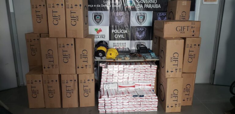 Homem é preso com 20 mil carteiras de cigarros contrabandeados e arma que usava para ameaçar devedores
