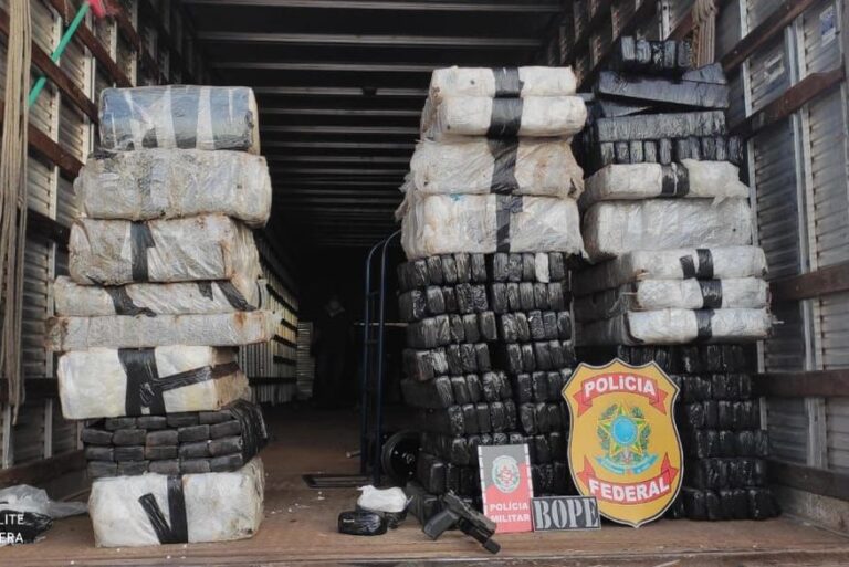 PF e PM apreendem mais de meia tonelada de drogas no Sertão da Paraíba