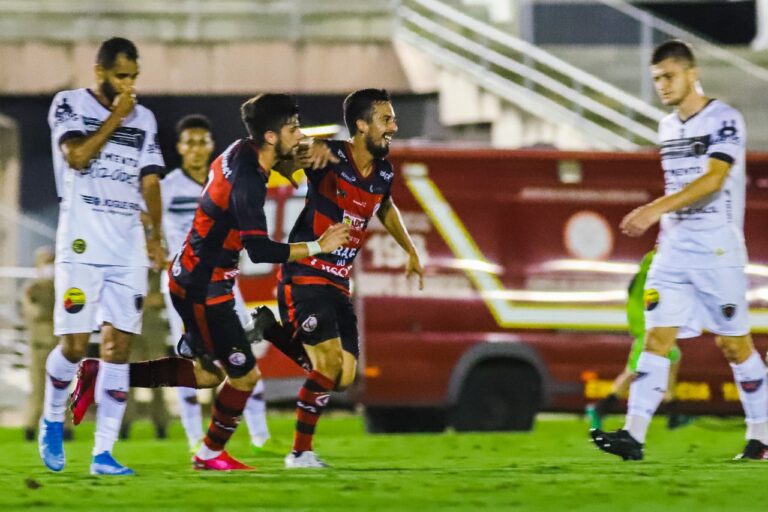 EQUILÍBRIO: Campinense e Botafogo empatam em jogo de abertura da quinta rodada do Paraibano