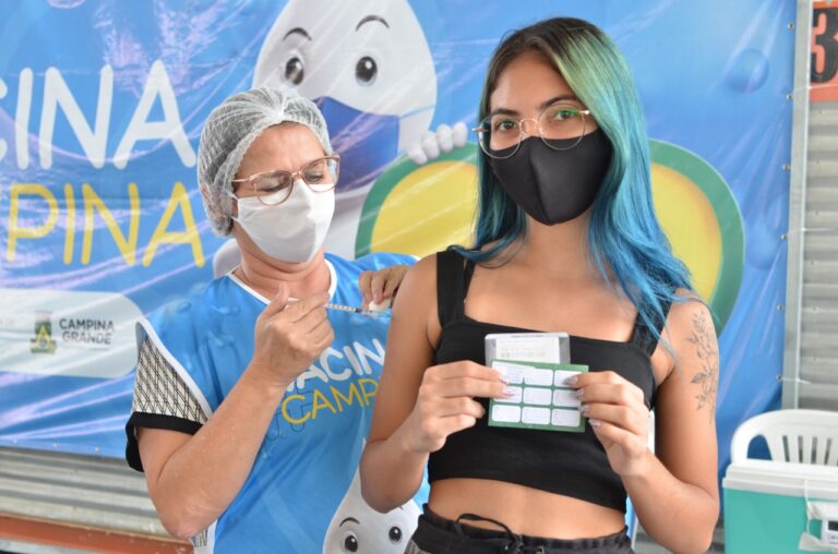 Campina Grande começa vacinação de população a partir de 33 anos nesta quarta-feira