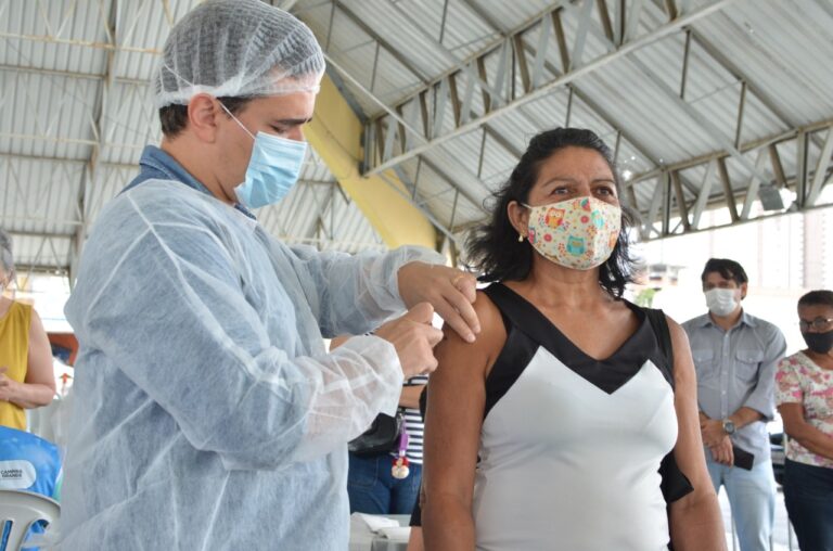Covid-19: Campina Grande vai dar sequência a aplicação de segundas doses nesta quita; Veja onde vai acontecer a vacinação