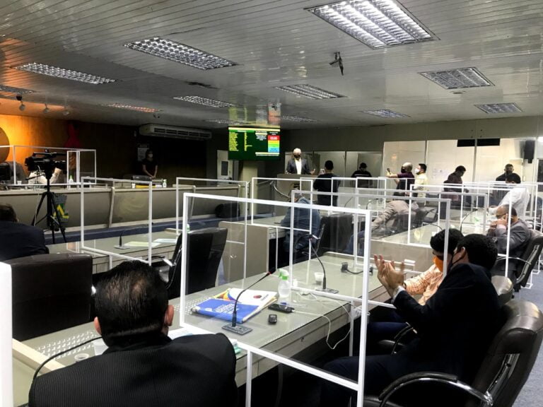 Após recesso e melhorias técnicas, vereadores retomam sessões nesta terça em Campina Grande