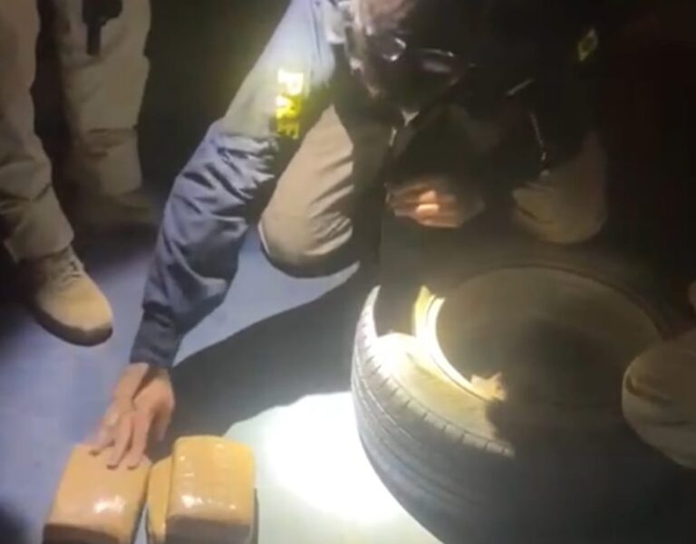 Casal é preso com mais de 11kg de crack em shopping na Paraíba; Droga é avaliada em R$110 mil