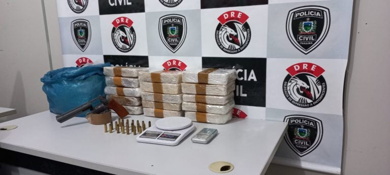 Polícia apreende 15kg de crack em distrito de Campina Grande