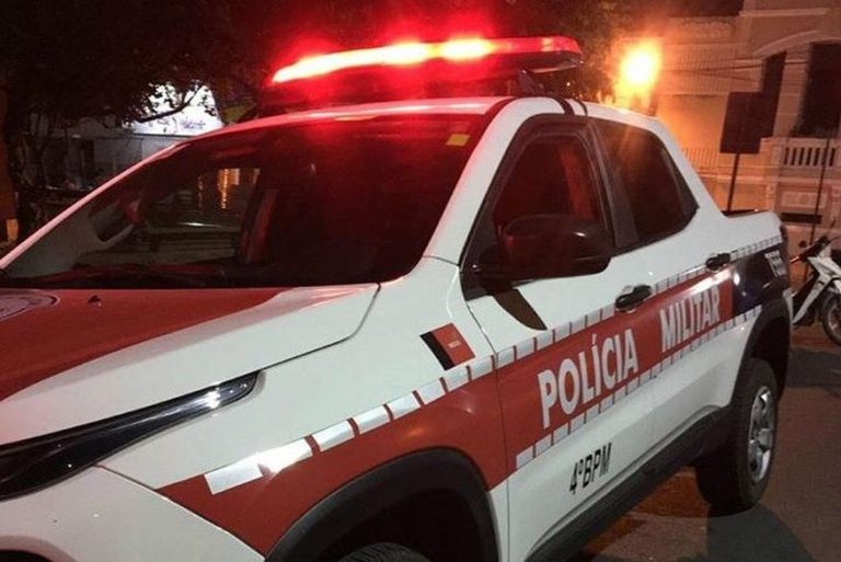 Suspeito de agredir esposa é preso ao ser encontrado pela PM embaixo da cama
