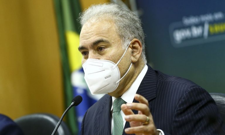 Ministério reduz número de dias de isolamento para pacientes com Covid-19