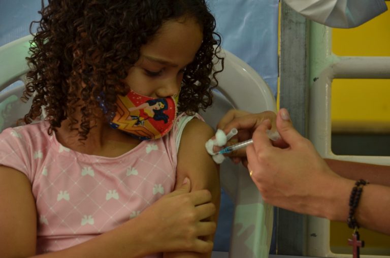 Covid-19: Campina Grande vacina crianças a partir de seis anos nesta quinta-feira