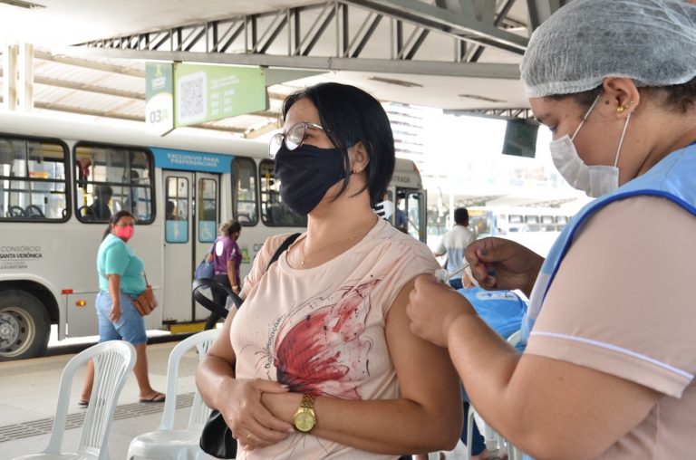 Terminal de Integração ganha ponto fixo de vacinação contra a Covid-19