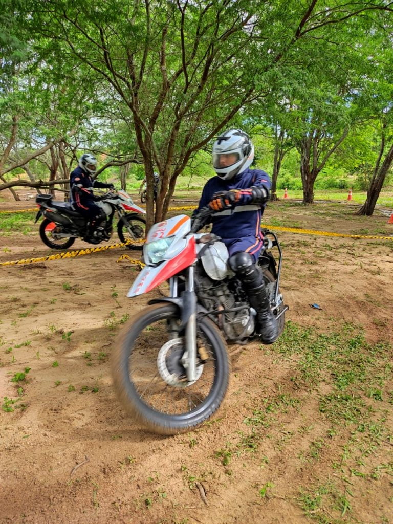 Agentes da STTP e socorristas do SAMU passam por treinamento off road
