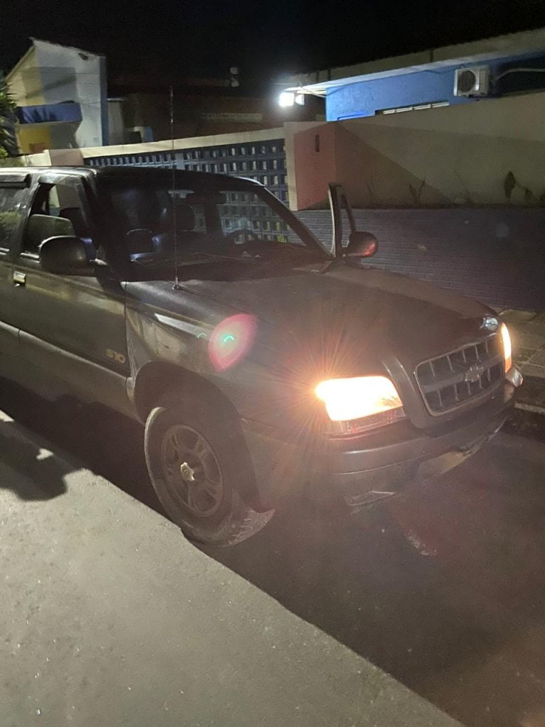 Carro roubado em João Pessoa é recuperado em Esperança