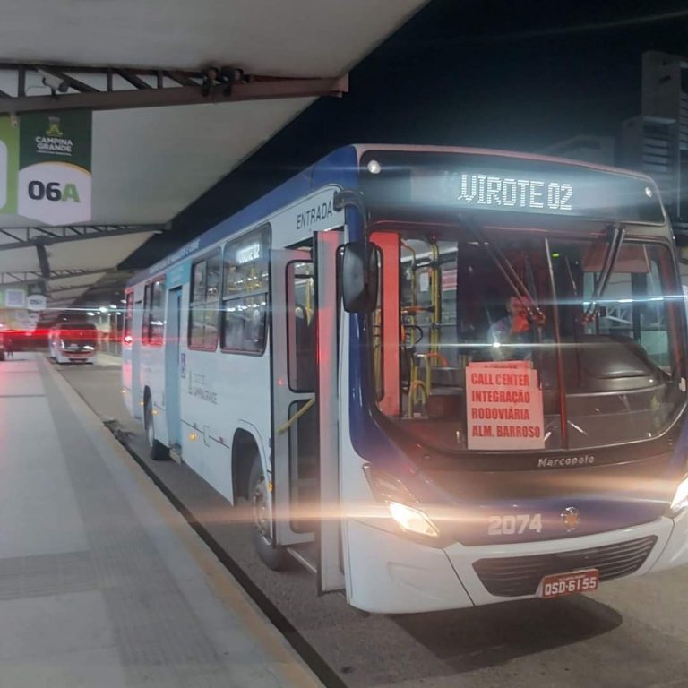 Ônibus circulam até de madrugada para garantir transporte de passageiros no São João