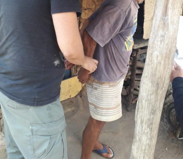 Homem é preso suspeito de estuprar as próprias filhas em Mamanguape