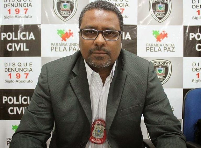 Delegado que prendeu falsa psicóloga recebe Voto de Aplausos na Câmara de Campina Grande