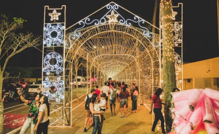 Estrutura do “Natal Iluminado” de Campina Grande começa a ser montada