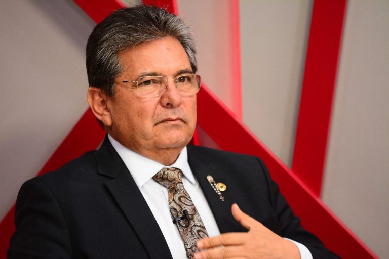Para Galdino, Romero é “mais candidato do que o prefeito de CG” na eleição de 2024