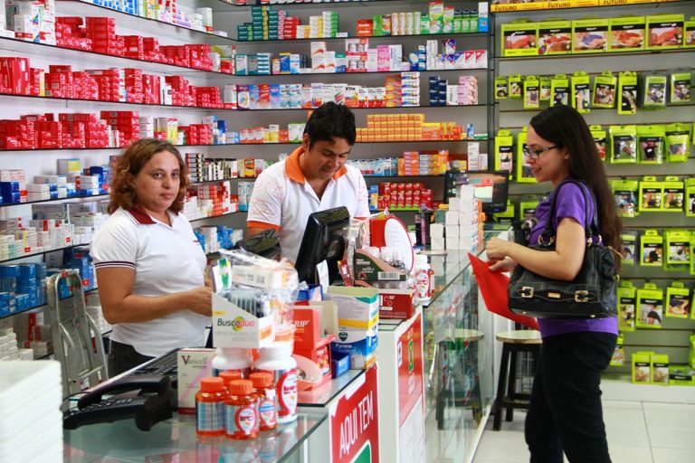 Lei proíbe farmácias de pedirem CPF do cliente em troca de desconto na Paraíba