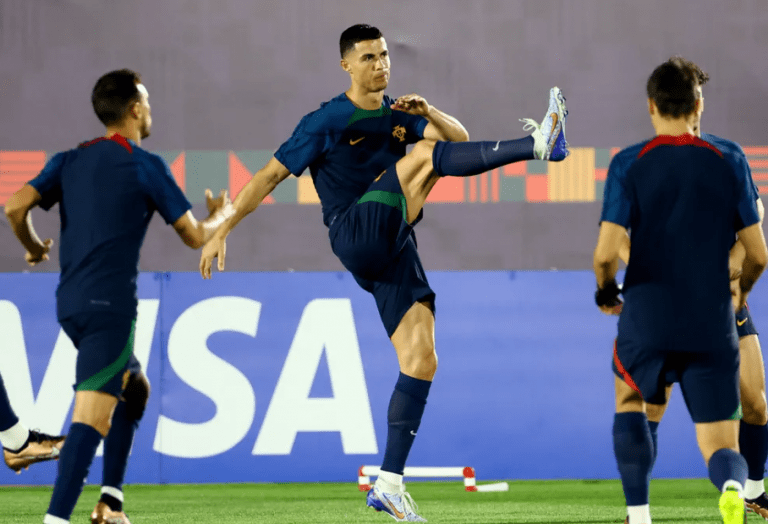 Espanha e Portugal vão a campo hoje por vagas nas quartas