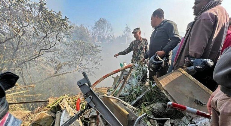 MUNDO: Acidente de avião no Nepal deixa pelo menos 67 mortos neste domingo
