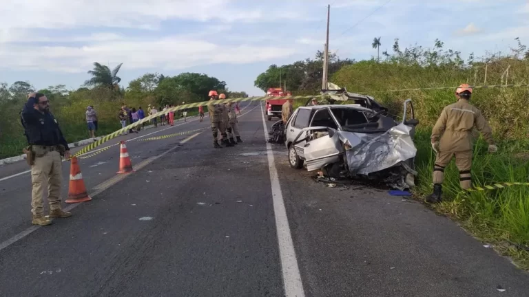Um homem morre e quatro pessoas ficam feridas em acidente no Brejo paraibano