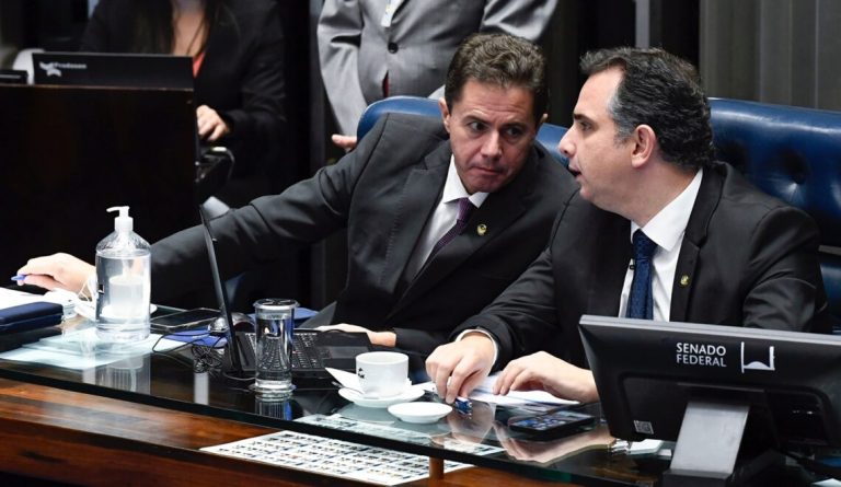 PARAÍBA NO CONGRESSO: Veneziano é reeleito vice-presidente do Senado