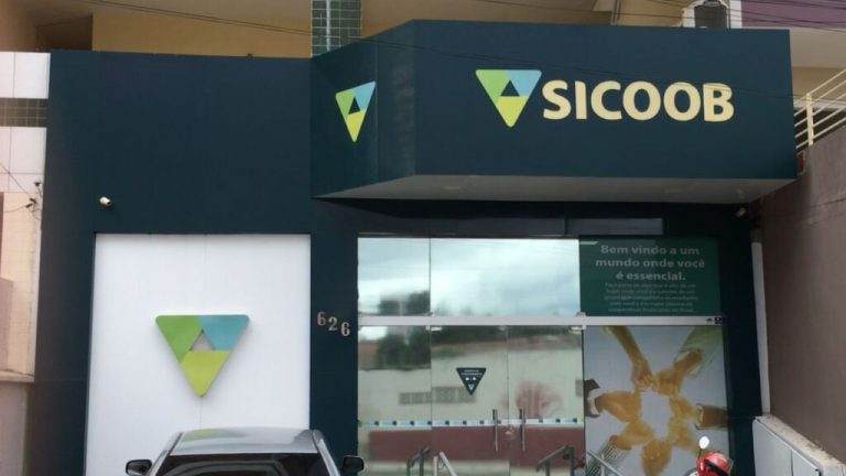 Bandidos atacam agência do Sicoob de Sumé, no Cariri