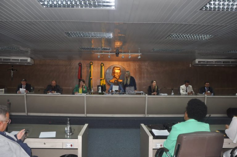 Câmara Municipal de Campina Grande define novos membros das comissões