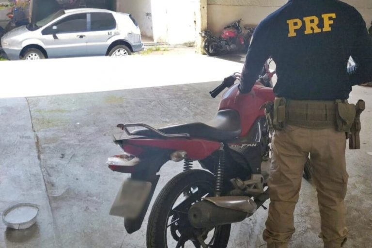 Motocicletas adulteradas são apreendidas pelas PRF em CG