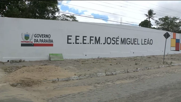 SÃO JOSÉ DA MATA: Falta de ônibus prejudica alunos de escola estadual em distrito de Campina Grande
