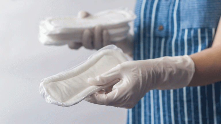 Governo institui programa de distribuição gratuita de absorventes através do SUS