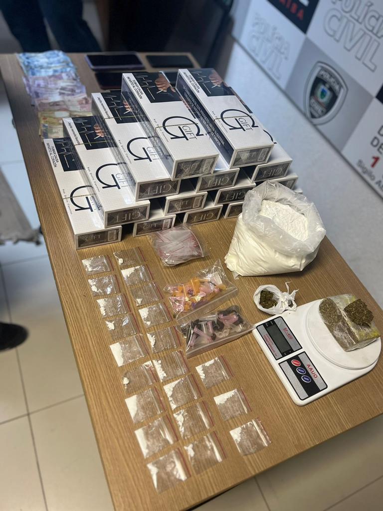 Casal suspeito de usar comércio de fachada para traficar drogas é preso em JP