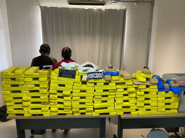 EM JOÃO PESSOA: Polícia Civil prende duas mulheres que escondiam cerca de 240 Kg de drogas, no bairro Mandacaru