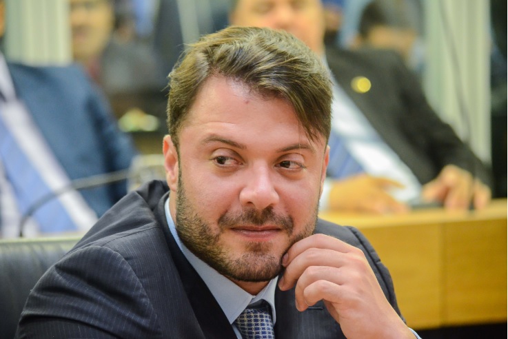 Filho de Wellington Roberto elogia João Azevêdo e espera audiência com o governador para oficializar ida à base