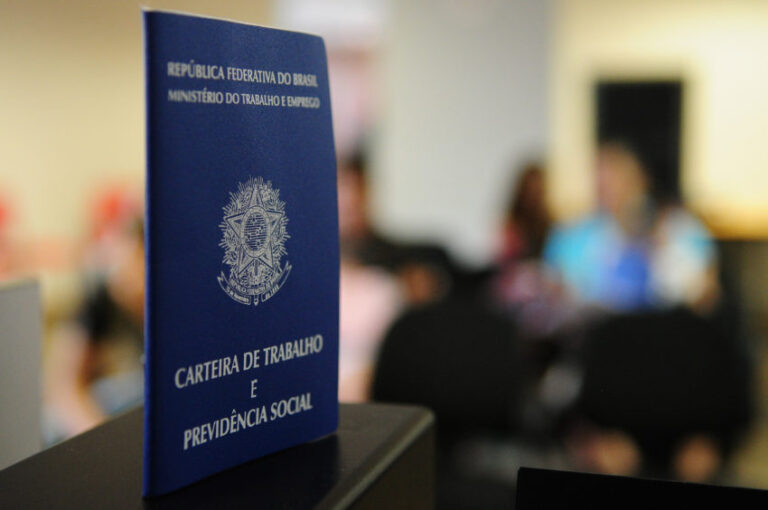 PB registra perda de 3,1 mil postos de trabalho no primeiro semestre, aponta Caged