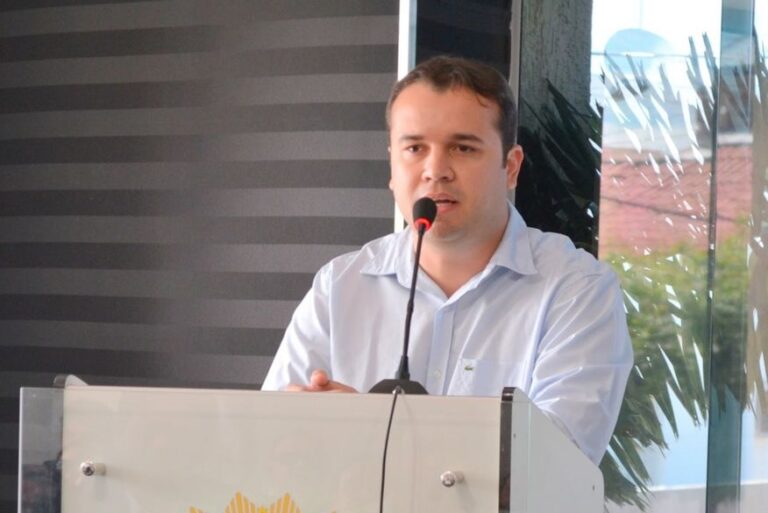 Solto, prefeito da PB não pode visitar prédios públicos
