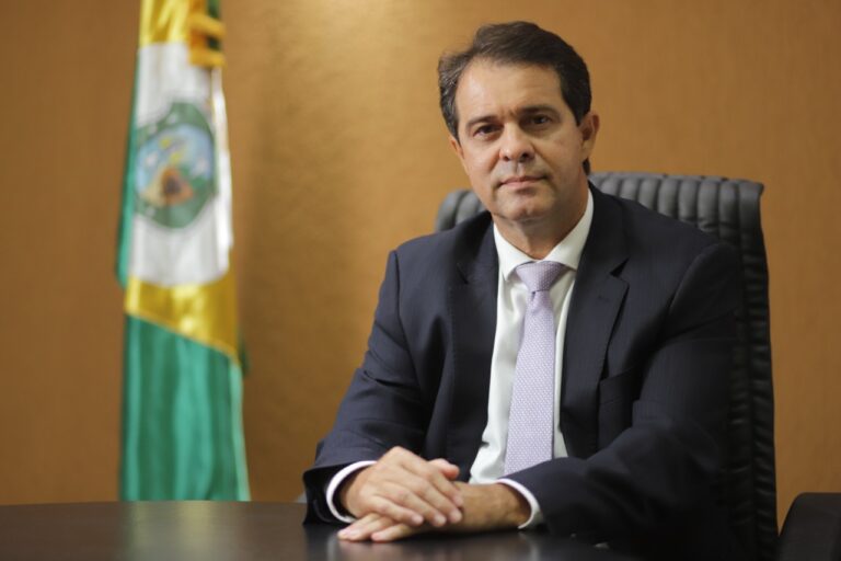 Presidente da Assembleia Legislativa do CE foi vítima da Braiscompany e perdeu mais de R$ 100 mil