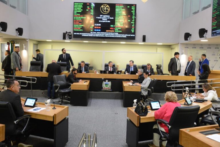 Com participação de prefeitos, ALPB debate queda de repasses no FPM em sessão especial
