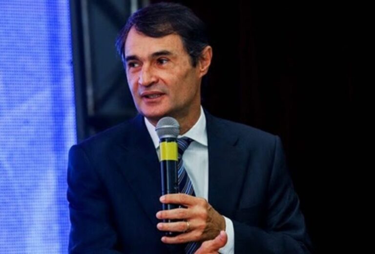 Romero quer ouvir donos da 123 Milhas na Comissão de Turismo da Câmara após suspensão de passagens aéreas